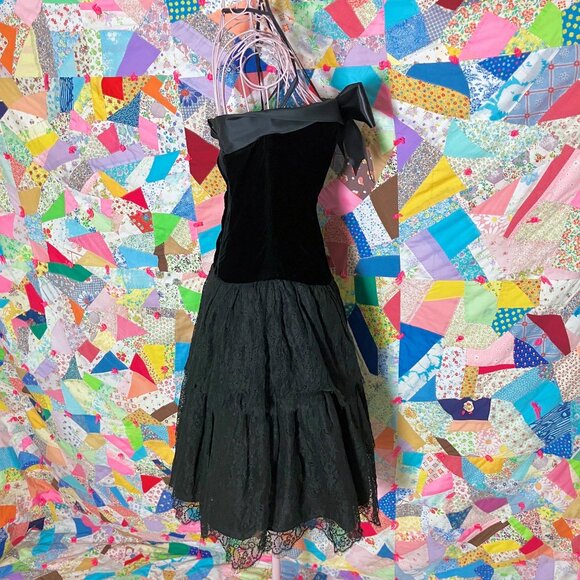 80s vintage dress  cocktail tiered ruffle big flower strapless prom - Picture 4 of 10